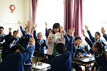 骚老女人，软件君谊中学“新初中”